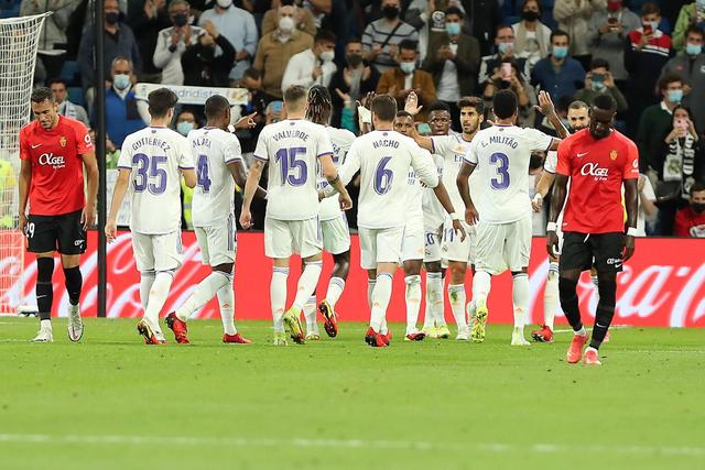 拉菲尼亚本赛季创造44次机会，五大联赛最多