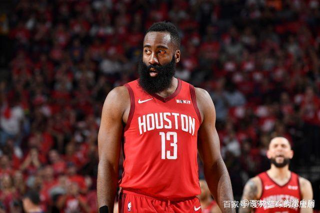 王哲林31+14刘铮16分 上海力克浙江总比分2-2