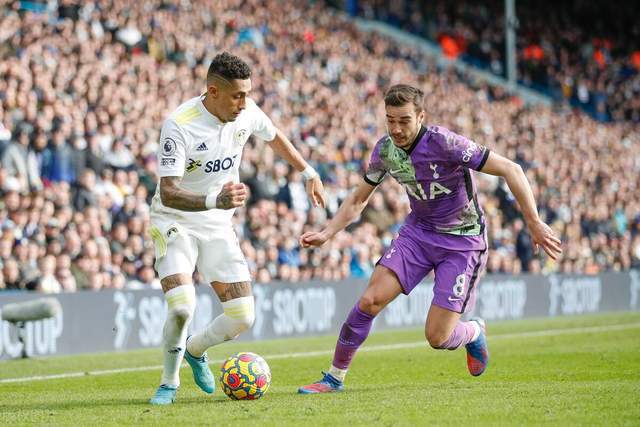 约基奇35+7+7爱德华兹44分 掘金力克森林狼2-2